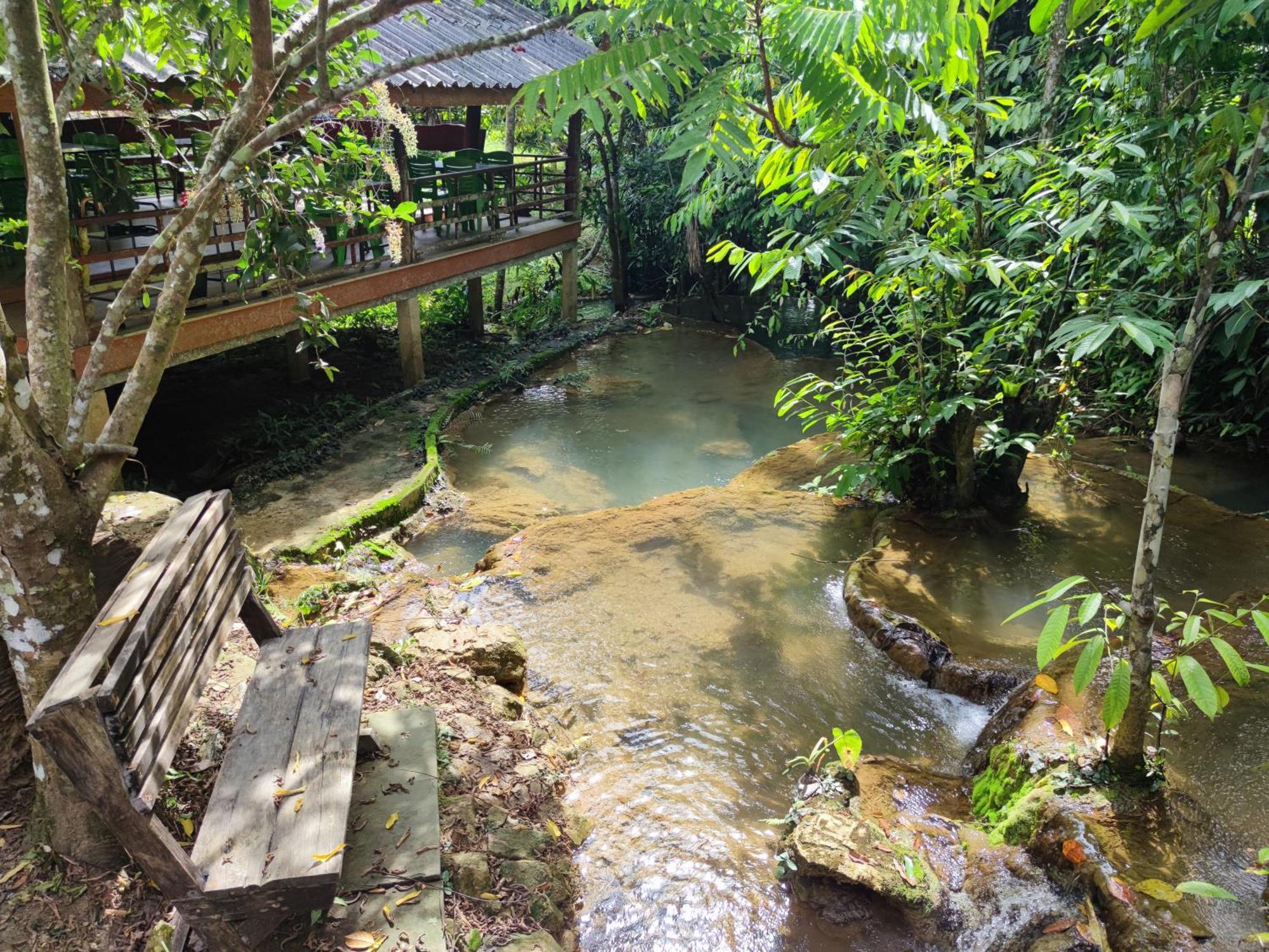 Baan Suan Tondin Hotel Satun Exterior photo